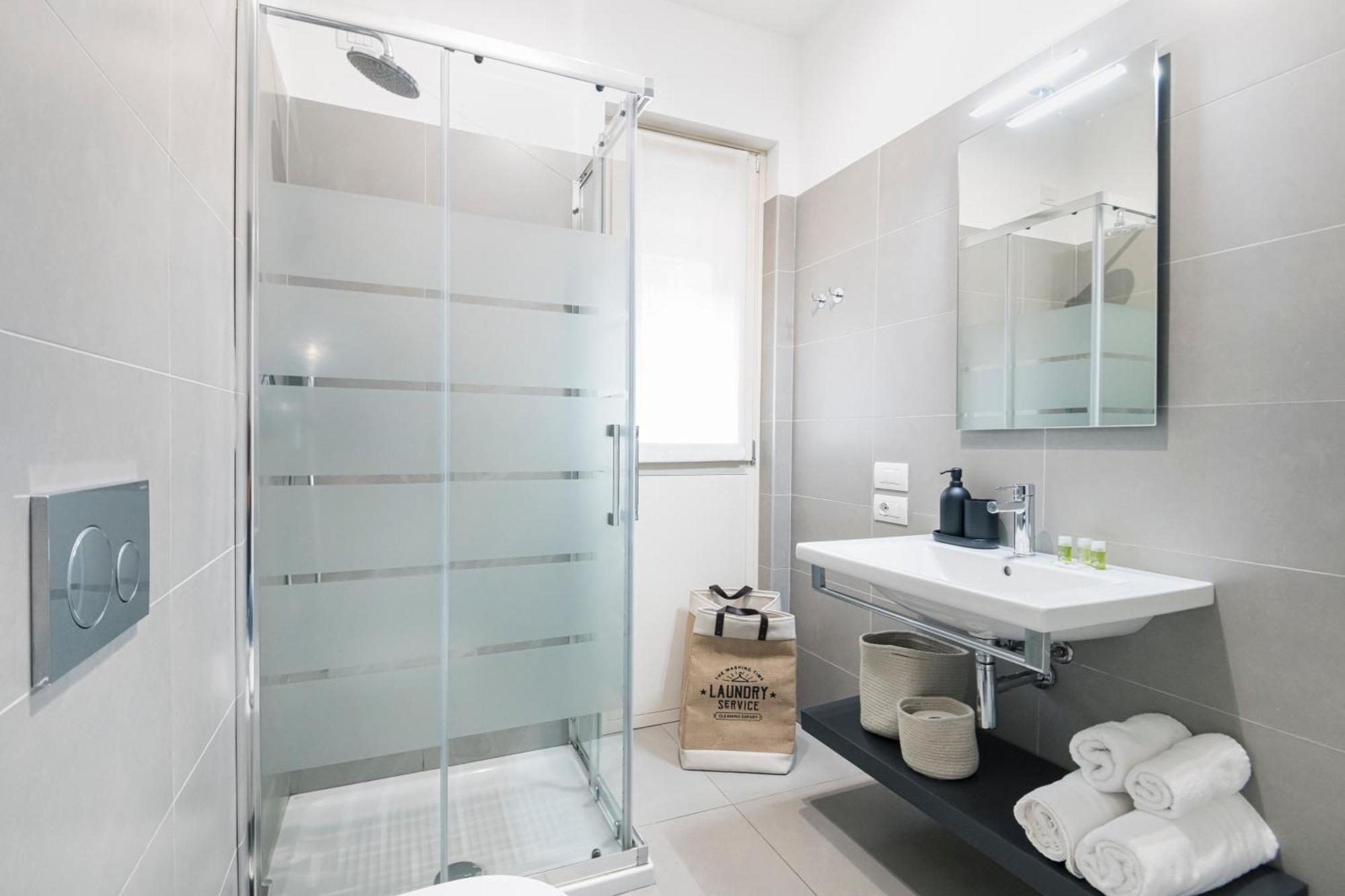 Luxury Apt In Moscova Милан Экстерьер фото
